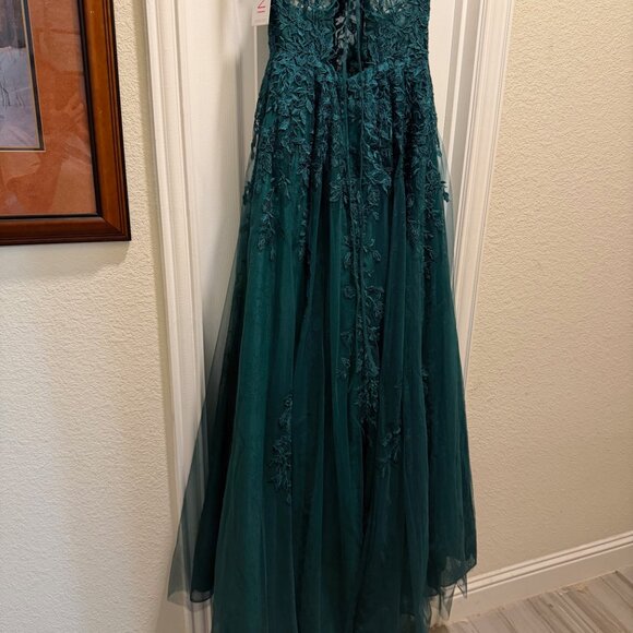 Jovani 06644 A-Line Ball Gown Size 10 NWT - Picture 7 of 9